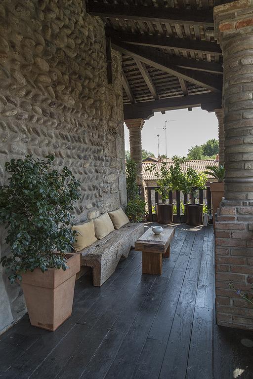La Torre Medioevale Bed and breakfast Marne di Filago